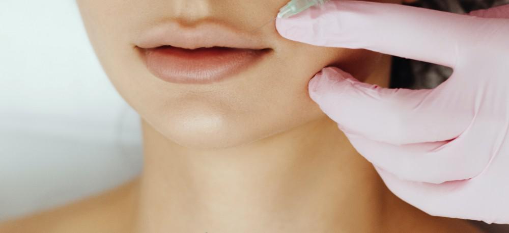 Are Your Lips Getting Thinner?